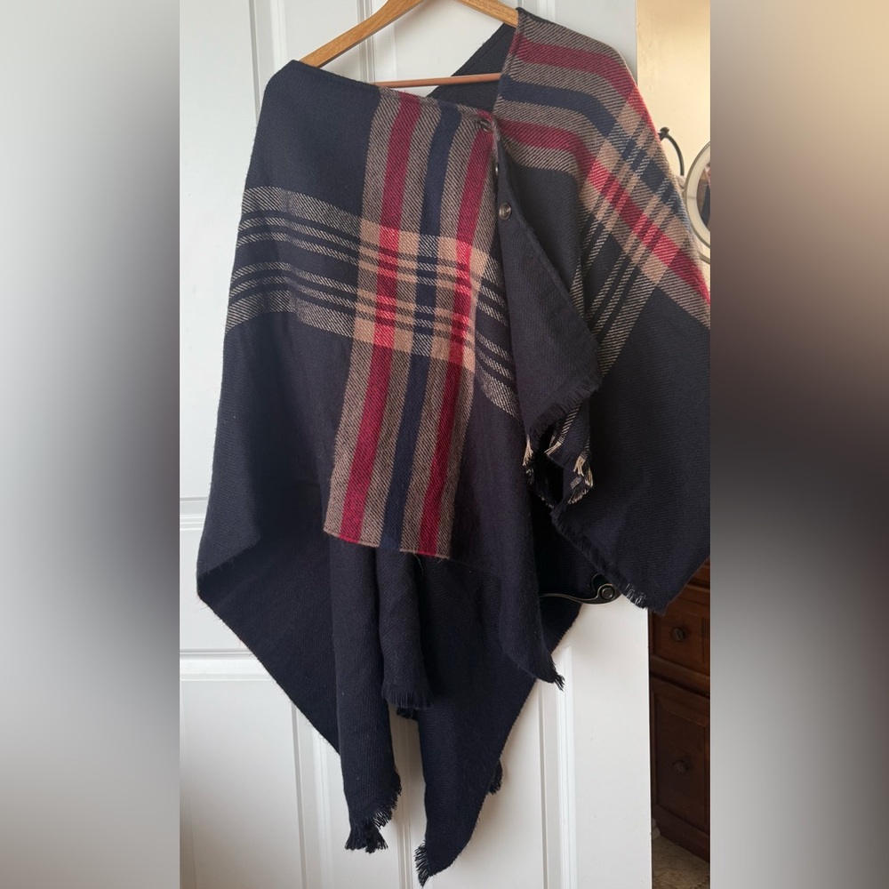 2 Chic Cape with Button Closure - Picture 2 of 11